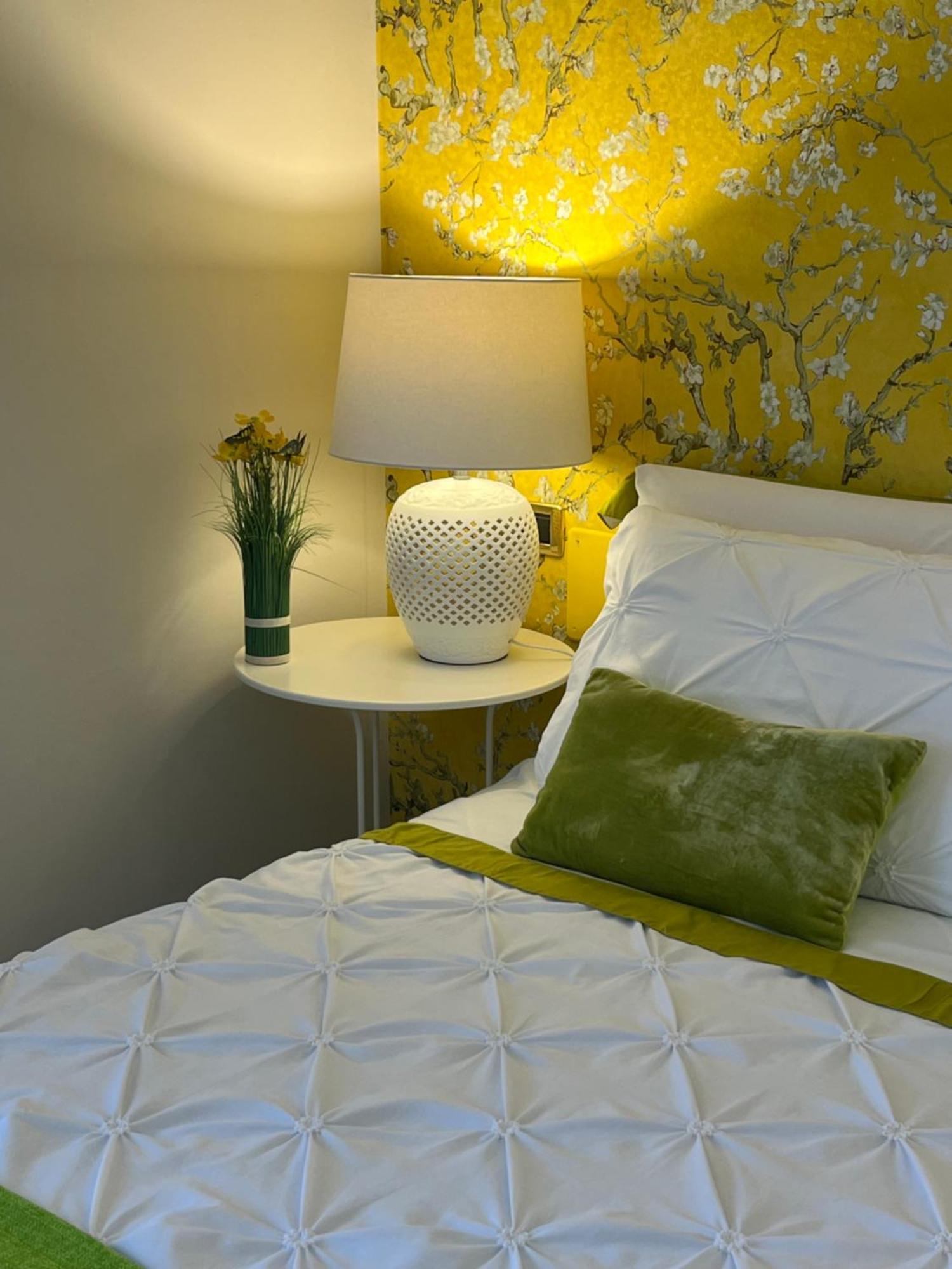 Garda Blue Lake Home Luxury Appartment Desenzano del Garda Exterior foto